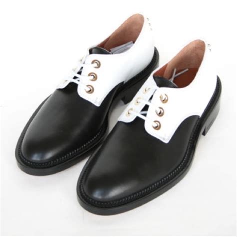 givenchy paris 950 black and white studded oxford derby|Givenchy Studded Oxford Derby Shoes .